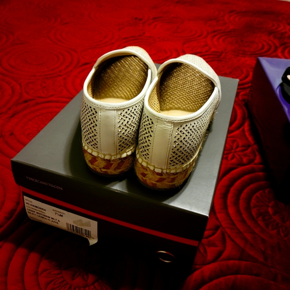 Shoes - Picture 2 of 4